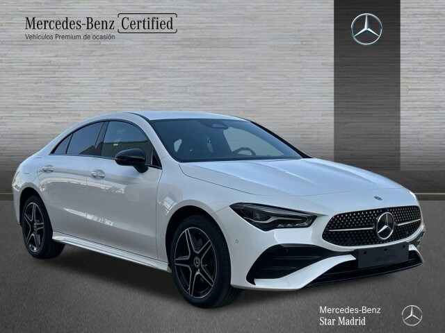 CLA 250 e Coupé con tecnología híbrida EQ