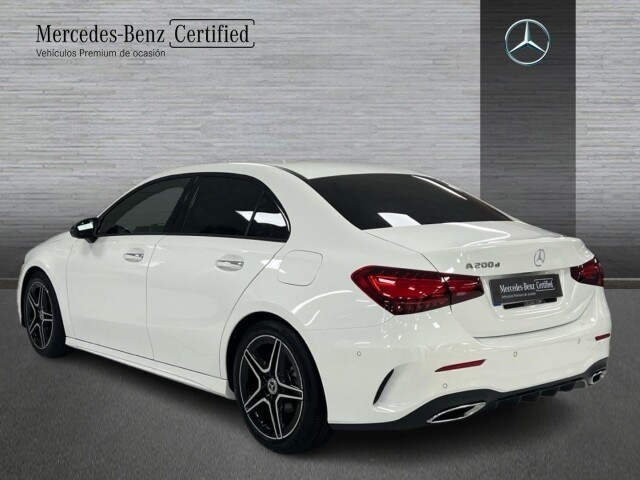 A 200 D SEDÁN AMG LINE