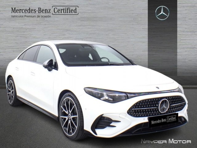 CLA 220 CON TECNOLOGÍA HÍBRIDA