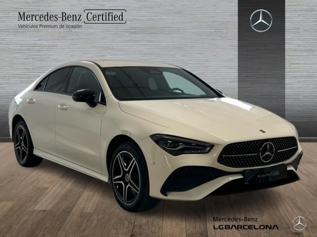 CLA 250 e Coupé con tecnología híbrida EQ