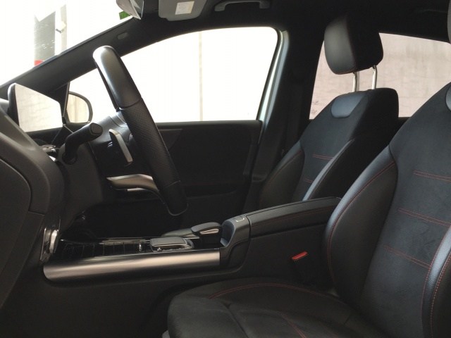 Imatge del vehicle 7