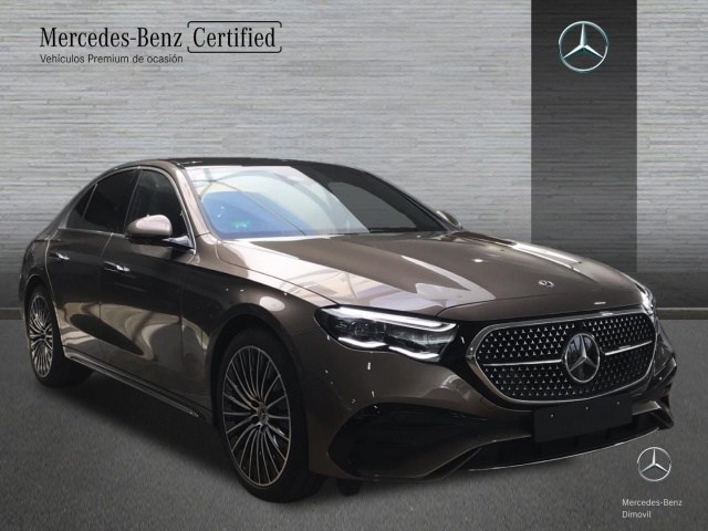 E 300 de berlina con tecnología híbrida EQ