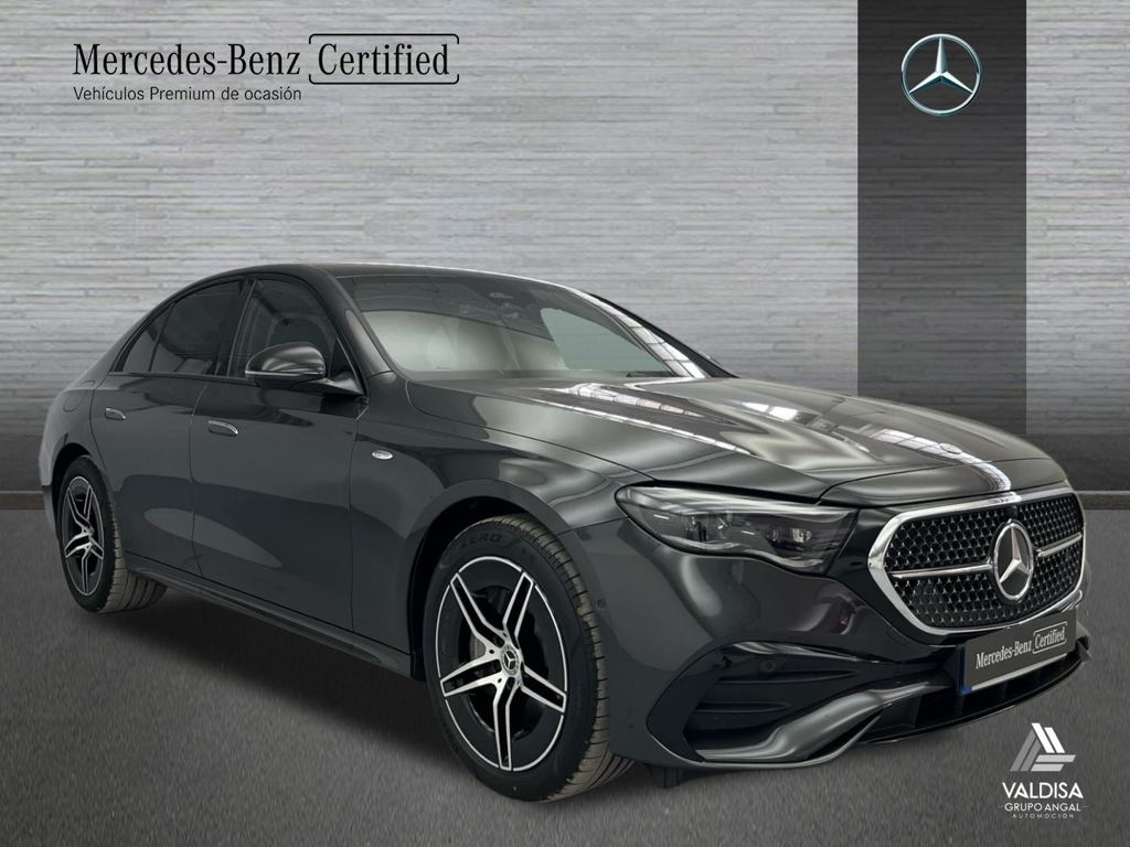 E 300 de berlina con tecnología híbrida EQ