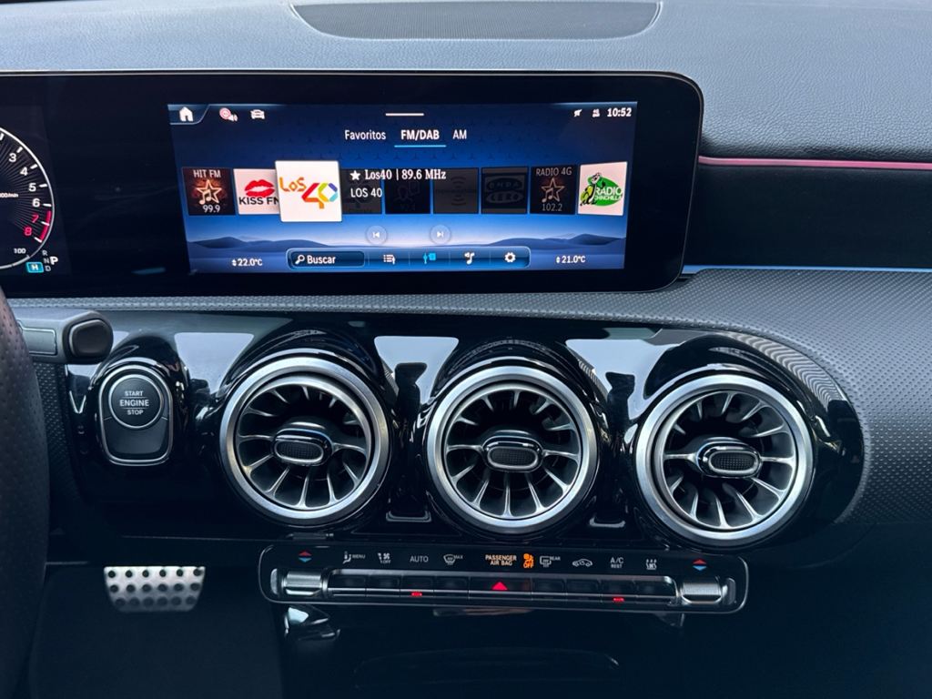 A 250 E COMPACTO CON TECNOLOGÍA HÍBRIDA EQ