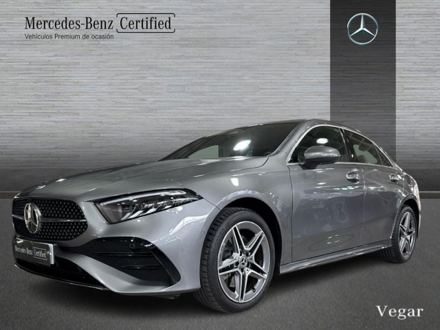 A 250E SEDÁN AMG LINE