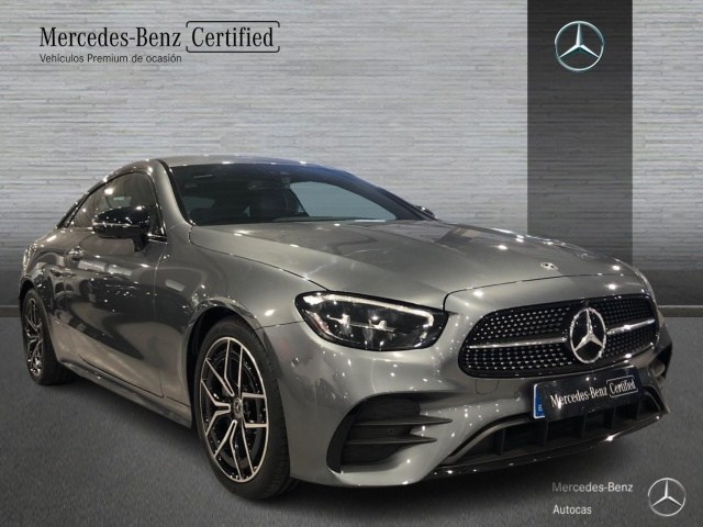 MERCEDES BENZ E 220 D COUPÉ