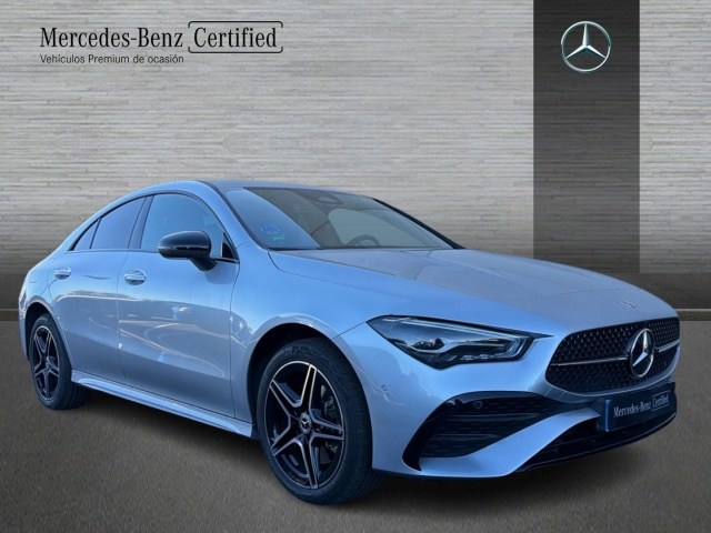 CLA 250 e Coupé con tecnología híbrida EQ