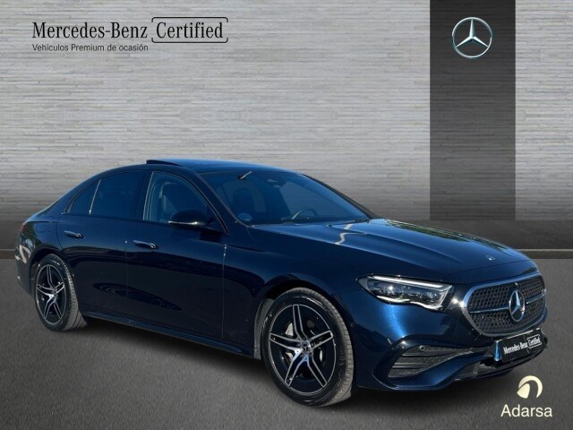 E 300 DE BERLINA CON TECNOLOGÍA HÍBRIDA EQ