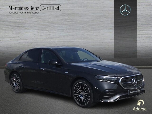 E 300 DE BERLINA CON TECNOLOGÍA HÍBRIDA EQ
