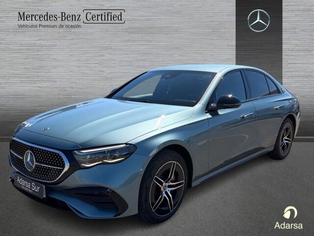 E 300 DE BERLINA CON TECNOLOGÍA HÍBRIDA EQ