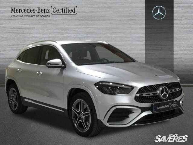 GLA 250 e con tecnología híbrida EQ