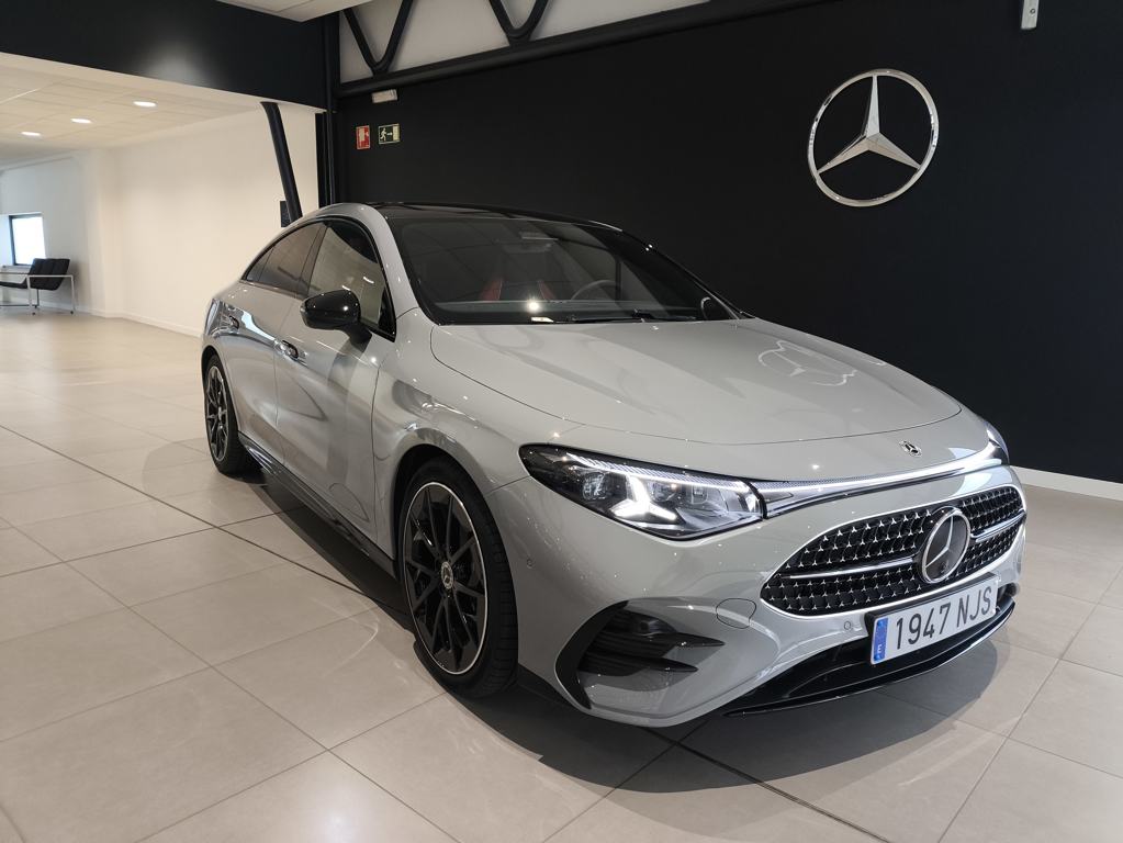 CLA 220 CON TECNOLOGÍA HÍBRIDA
