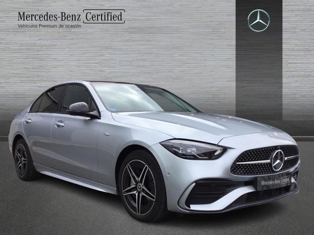 C 300 e con tecnología híbrida EQ