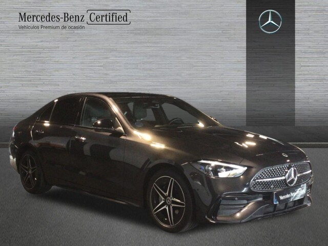 C 300 e con tecnología híbrida EQ