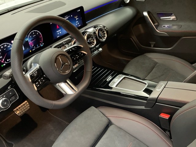 Imatge del vehicle 6